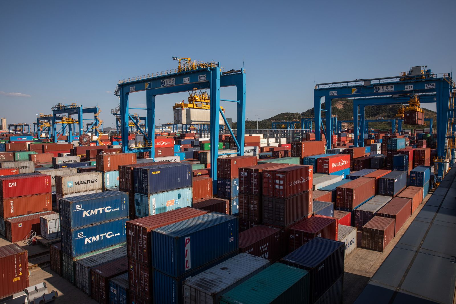 Контейнер китай. Шеньжень порт. Морские контейнеры ес и сша. Экспортная компания в китае. Китайские экспортные компании.