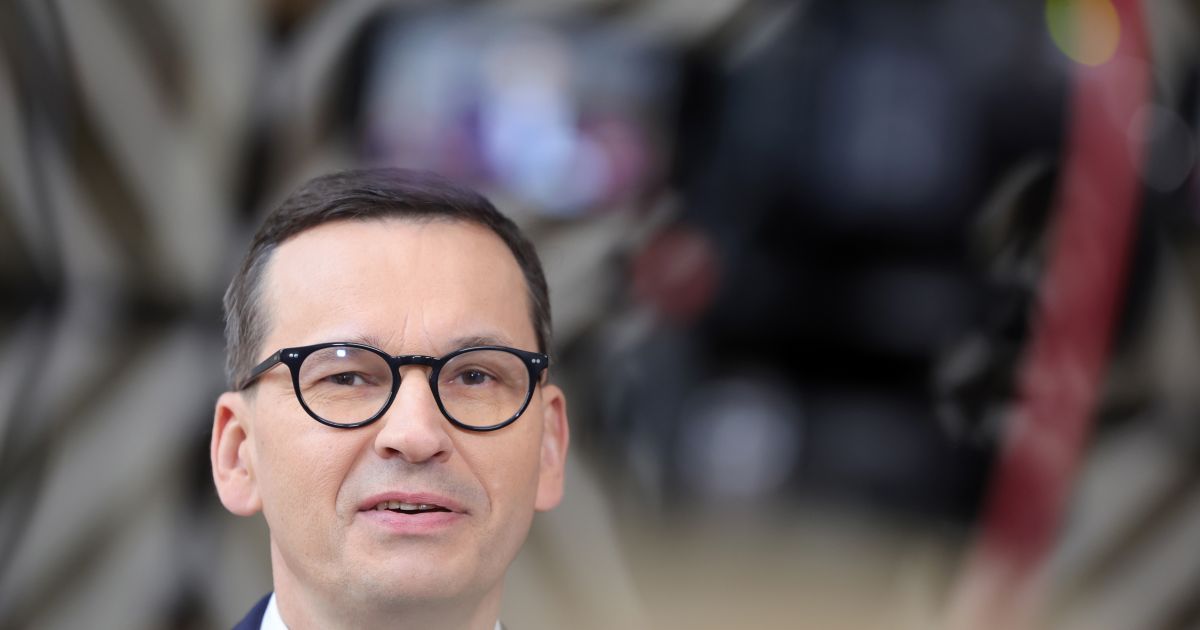 Polska chce, aby w tym samym czasie, co wybory do organów legislacyjnych, odbyło się referendum w sprawie reformy azylowej w UE – Respublika.lt