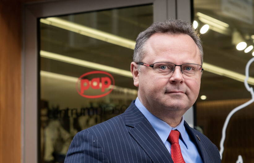 Polska nie będzie „chronić” Ukraińców uchylających się od służby wojskowej – Respublika.lt