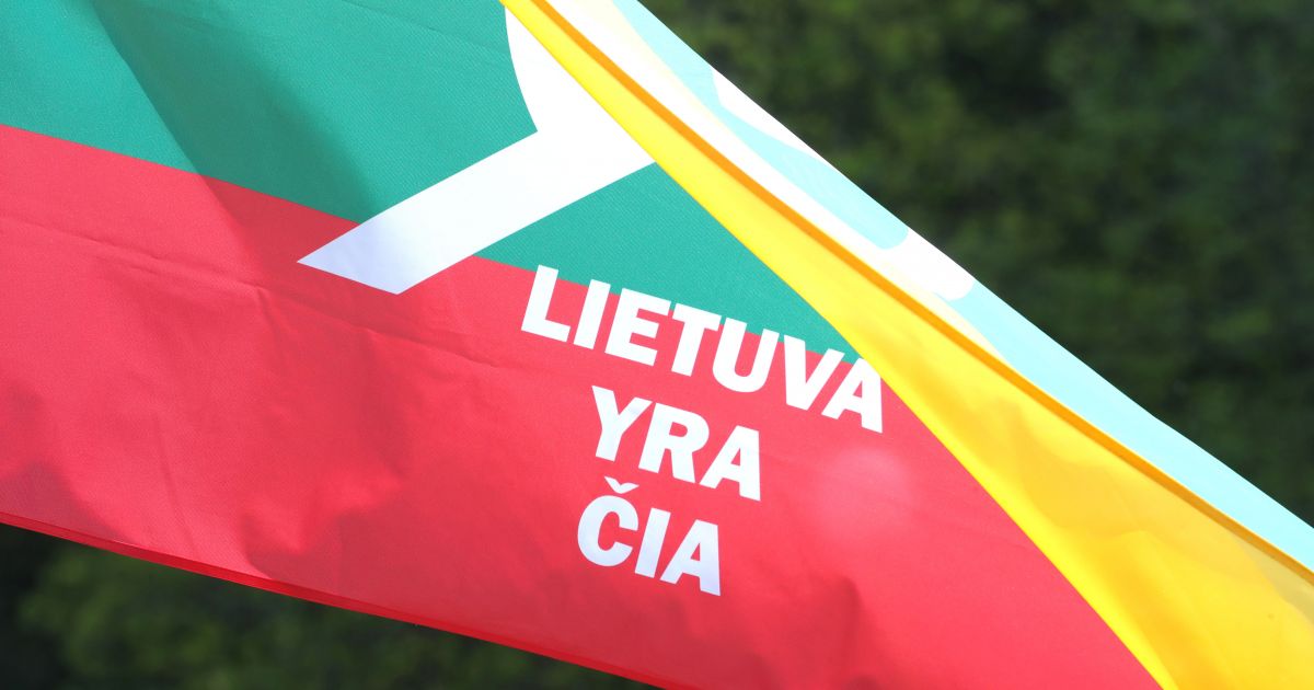 Akcenty rodzinnego marszu: „Źle, gdy państwem rządzą kurczaki” – Respublika.lt