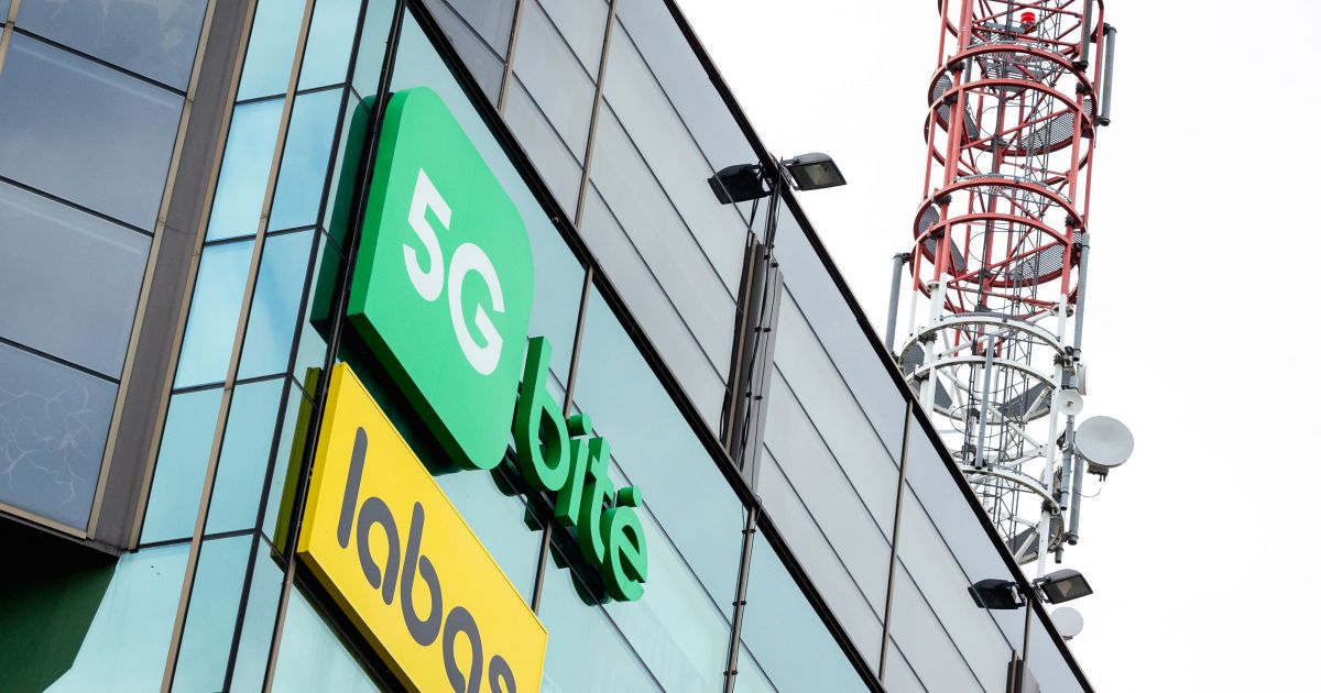 „Stonepeak“ perka „Bitė Group“ valdomą ryšio bokštų bendrovę „TeleTower ...